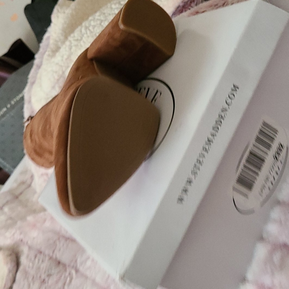 Short boot - Picture 5 of 7